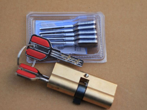 平桂24小时上门开锁公司